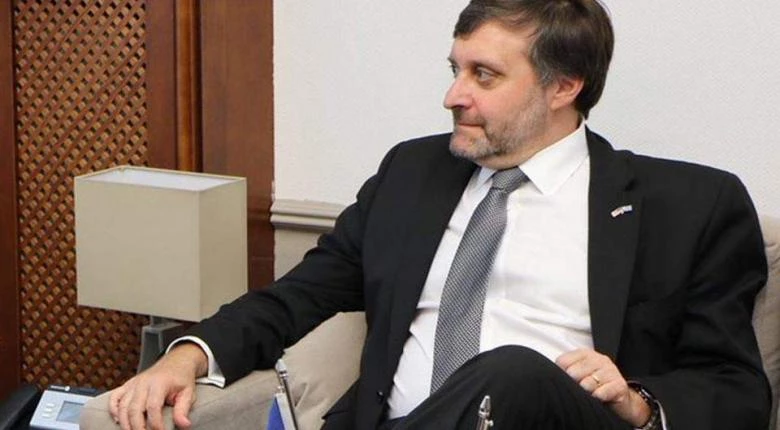 Στα Σκόπια σήμερα ο αναπληρωτής ΥΠΕΞ των ΗΠΑ